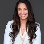  Briana Nielsen - LYNQ Real Estate